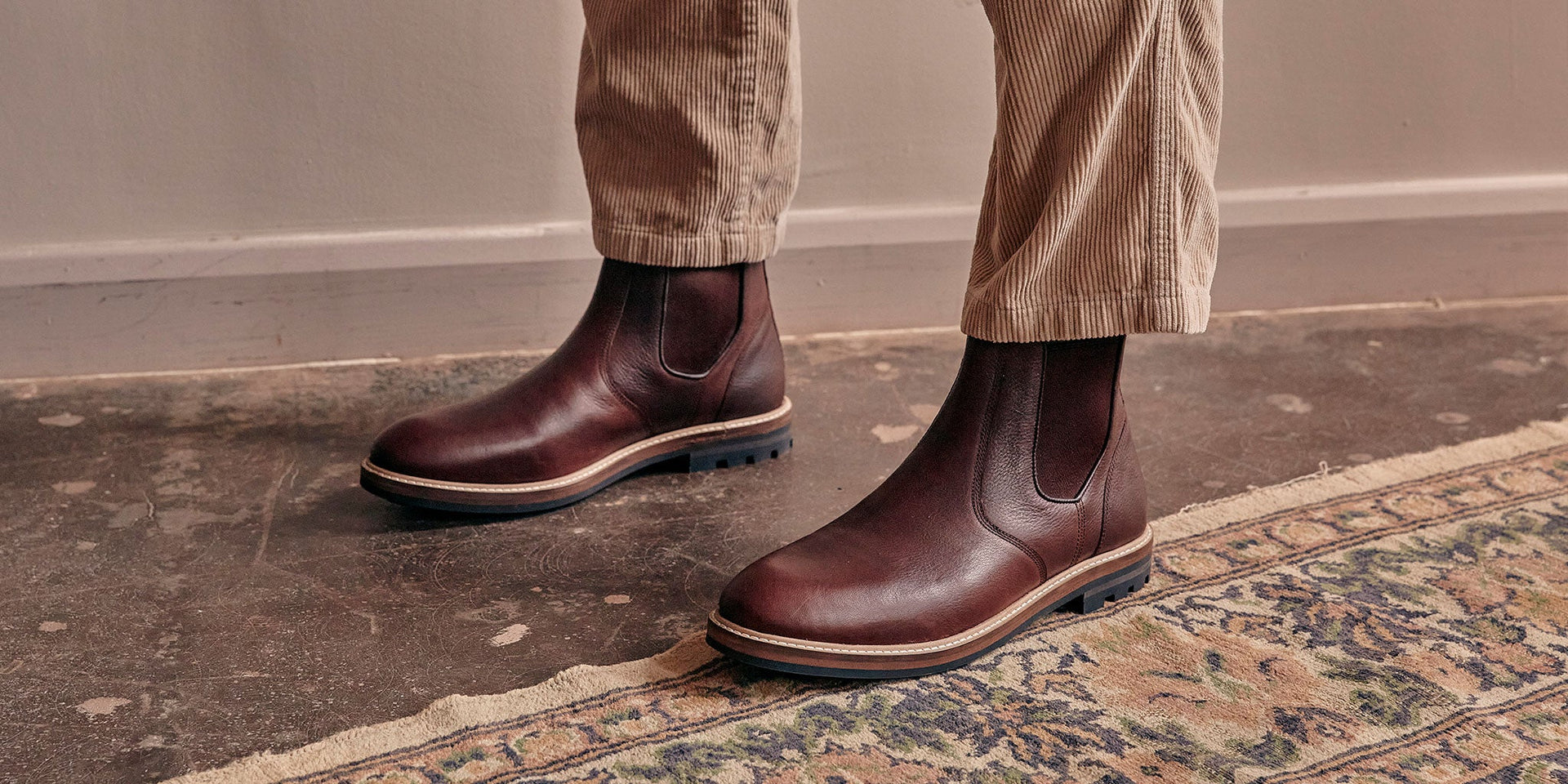 MEN'S CHELSEA BOOTS - OUTLET