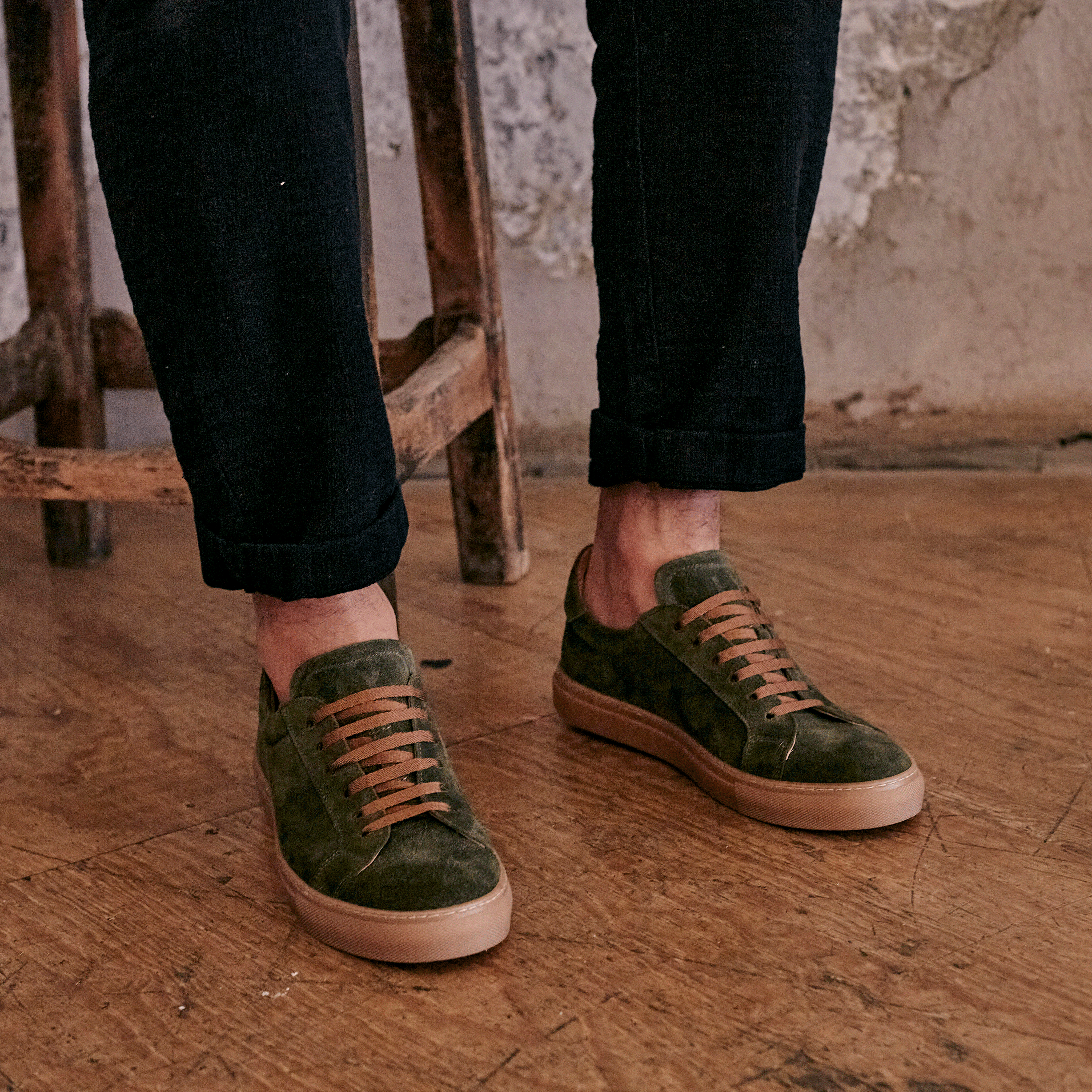 Green online suede sneakers