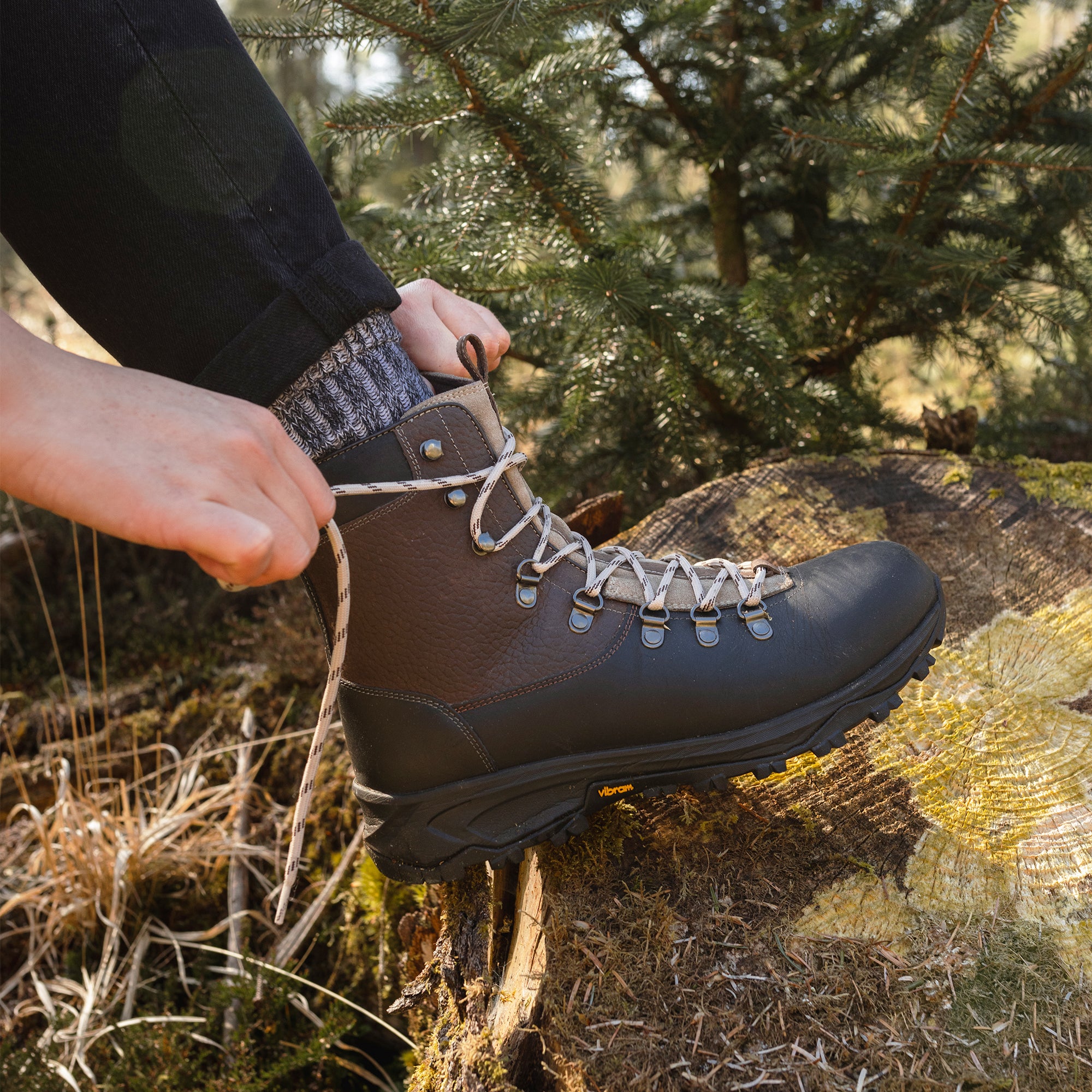 Women's Brown Neutral Leather Lace-to-toe Boots – LANX
