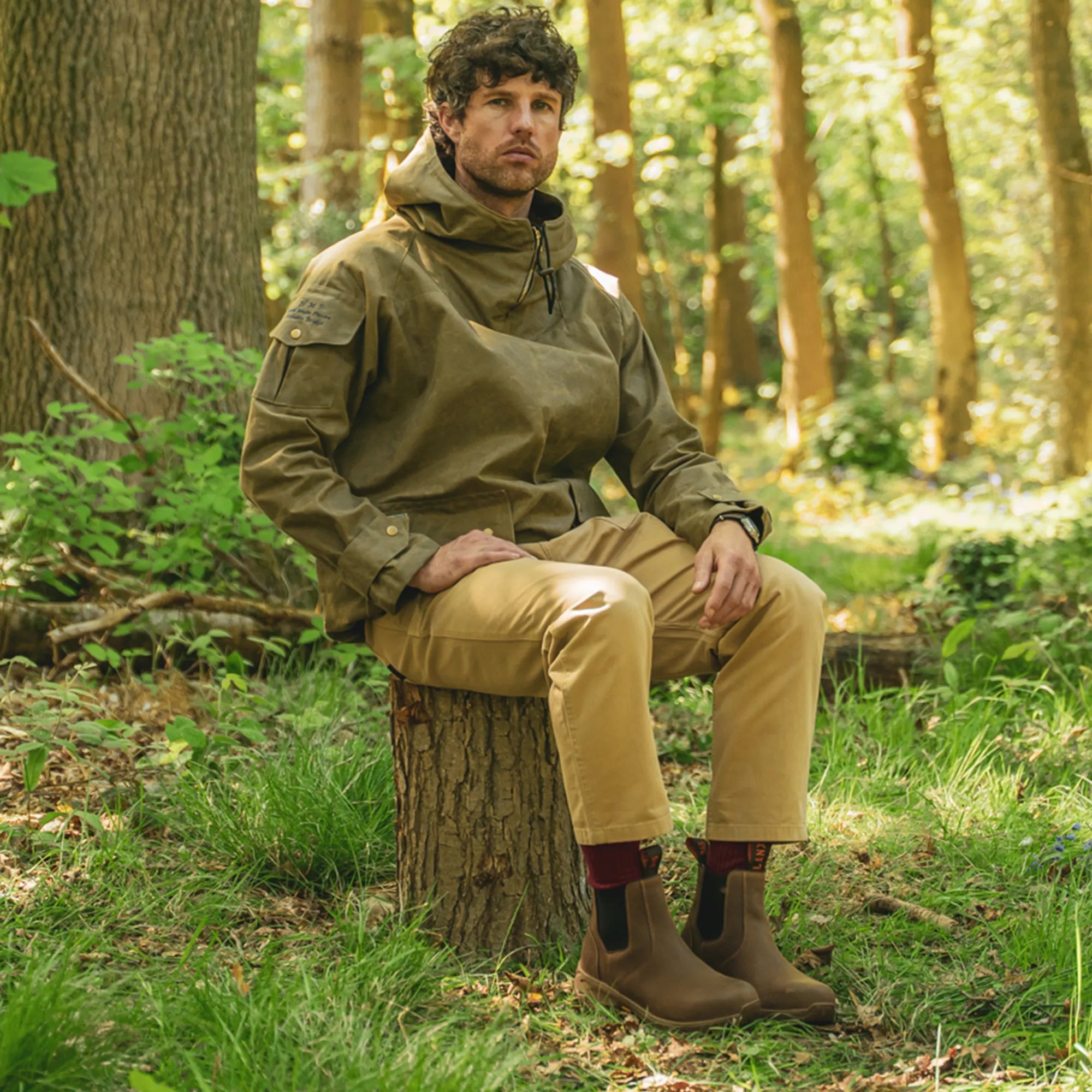 Men's - Conker Brown - Water Resistant - Leather - Vibram Chelsea Men's - Conker Brown - Water Resistant - Leather - Vibram Chelsea