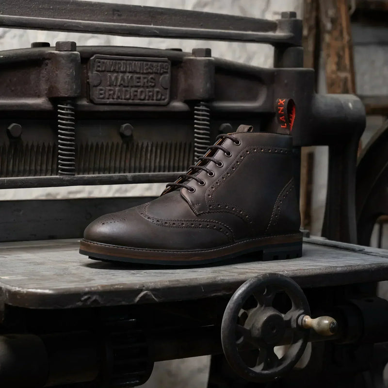 MEN’S 1985 UPDATES | SMART, VERSATILE, AND READY FOR ANYTHING