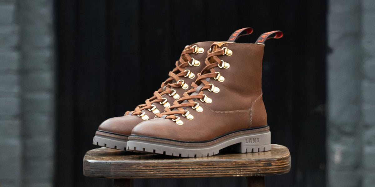 WOMEN'S BOOTS - OUTLET
