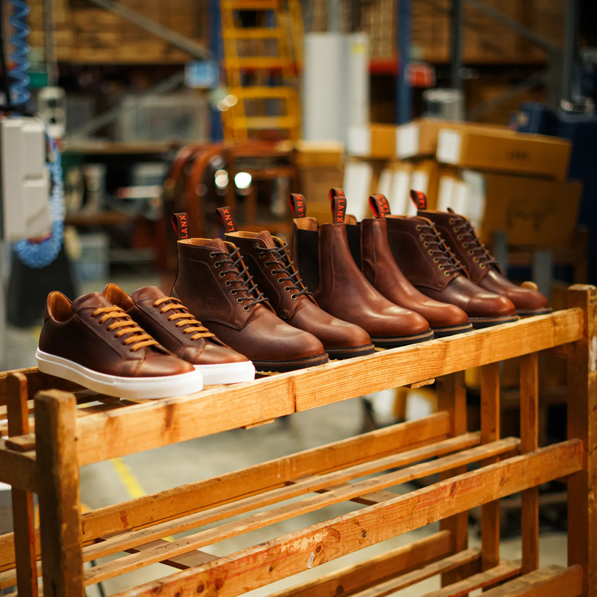 MEN'S COGNAC GRAINED EDIT