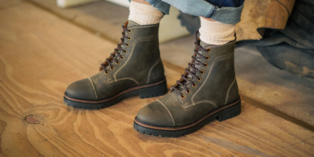 WOMEN'S DERBY BOOTS