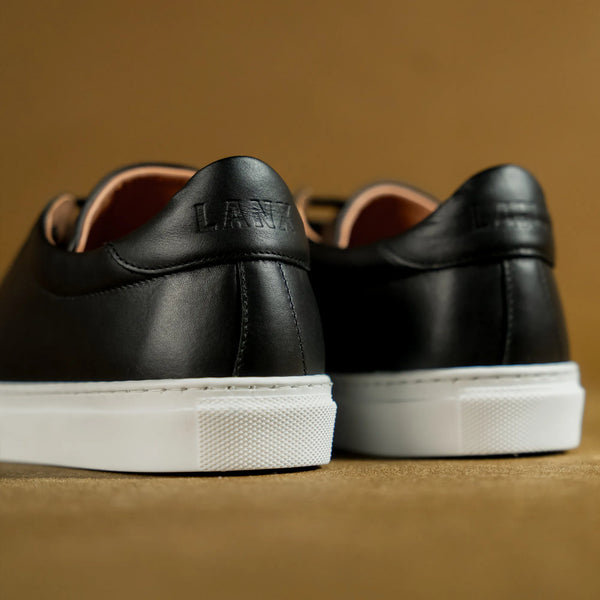ANCOATS // BLACK