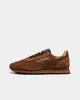 BROMLEY // BROWN