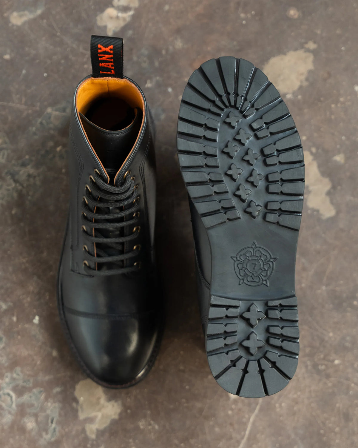 DINCKLEY / BLACK
