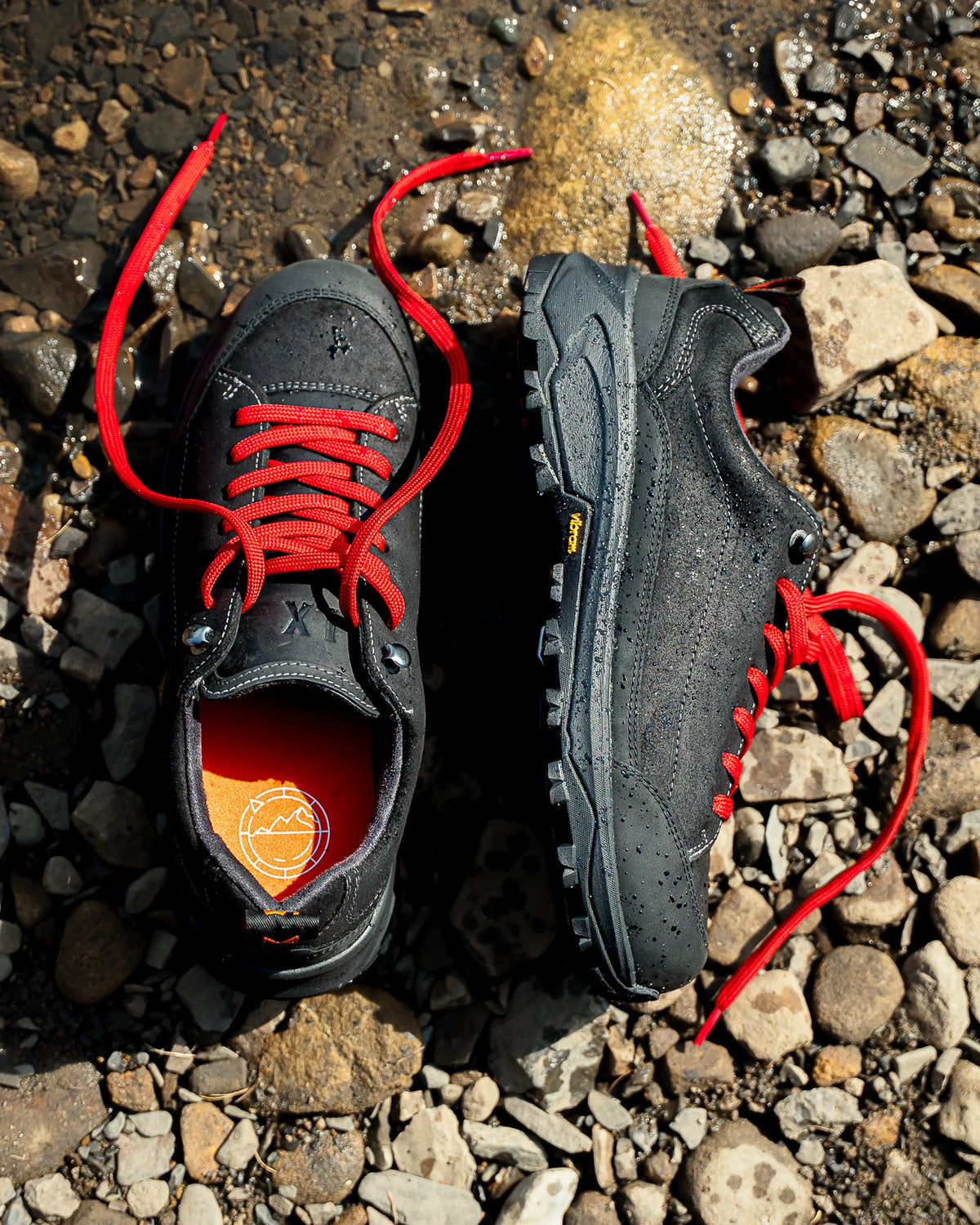 EDENFIELD / BLACK