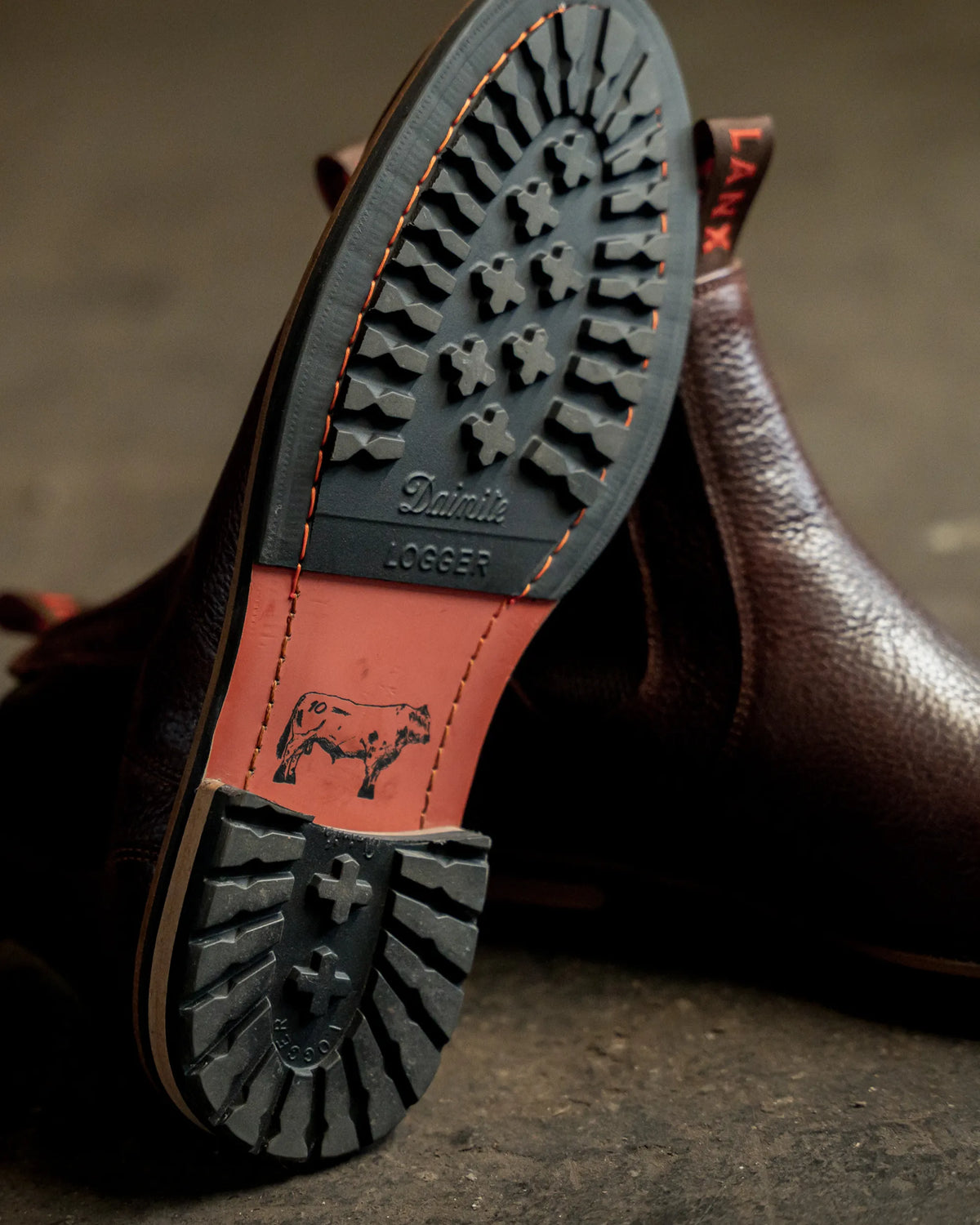 GARSTANG // COGNAC GRAINED