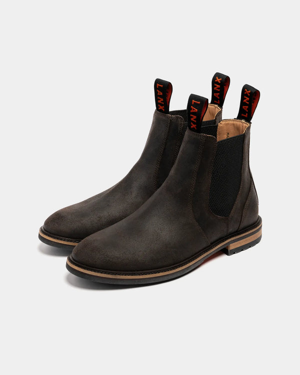 GARSTANG // WALNUT