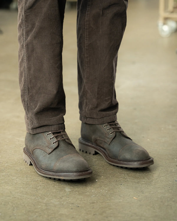 HASLINGDEN // WALNUT