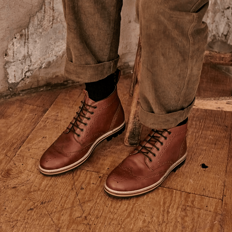 BAYLEY // CONKER DISTRESSED-Men's Boots | LANX Proper Men's Shoes