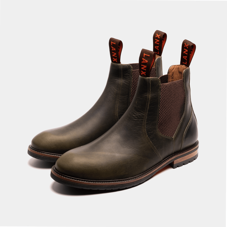 Rugged top chelsea boots