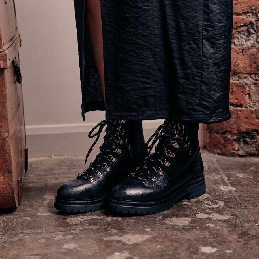WHALLEY / BLACK GRAINED-Women’s Boots | LANX Proper Men's Shoes