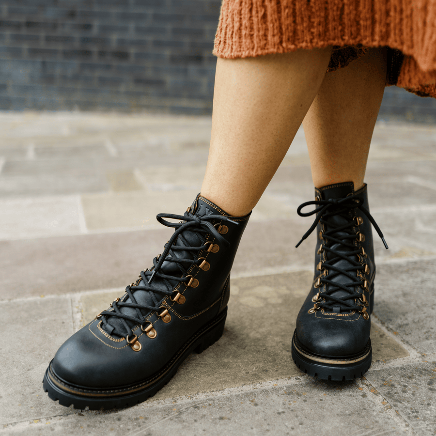 WHALLEY / MATT BLACK-Women’s Boots | LANX Proper Men's Shoes