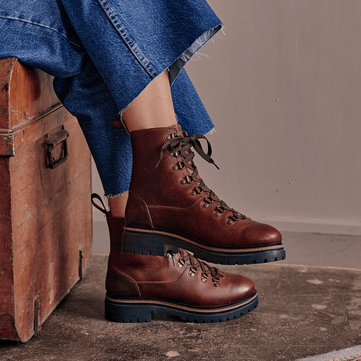 WHALLEY / REDBRICK GRAINED-Women’s Boots | LANX Proper Men's Shoes