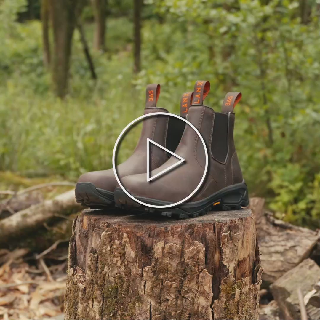 Women's - Brown Distressed - Water Resistant - Leather - Vibram