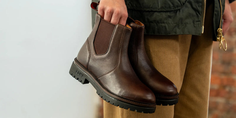 NEW: WOMEN'S REED CHESTNUT GRAINED