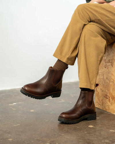 REED / CHESTNUT GRAINED