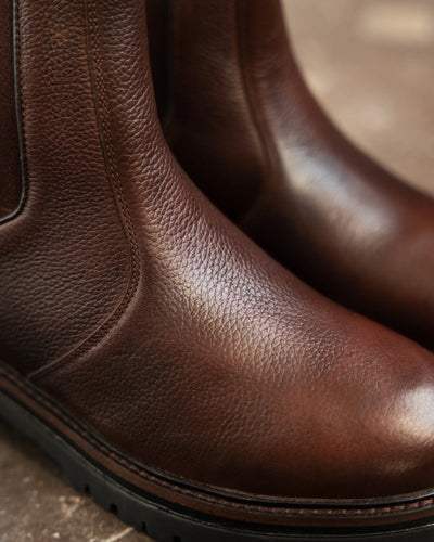 REED / CHESTNUT GRAINED