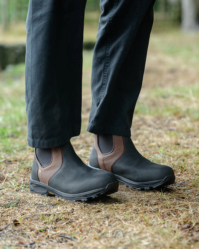 RIBCHESTER // BLACK & BROWN