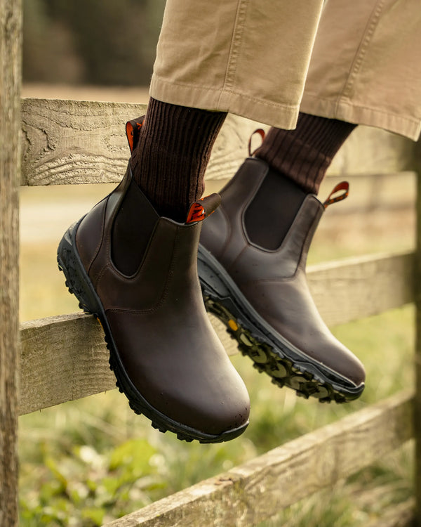 RIBCHESTER // BROWN DISTRESSED
