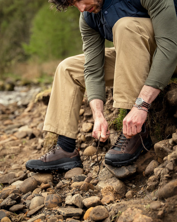 SCORTON // BROWN DISTRESSED