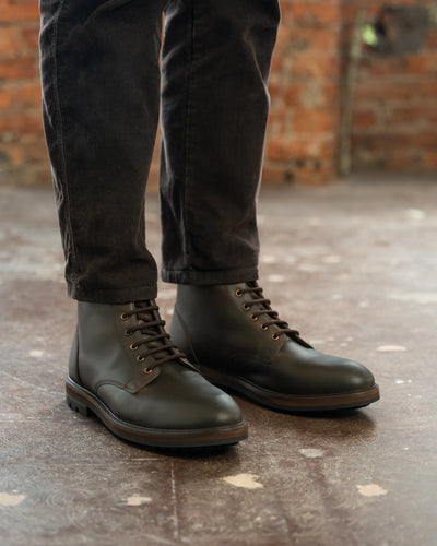 SETTLE // BROWN DISTRESSED