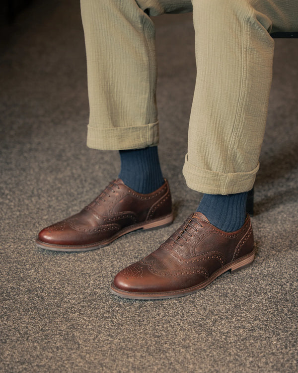 SHIREBURN // CHESTNUT GRAINED