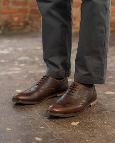 SHIREBURN // CHESTNUT GRAINED