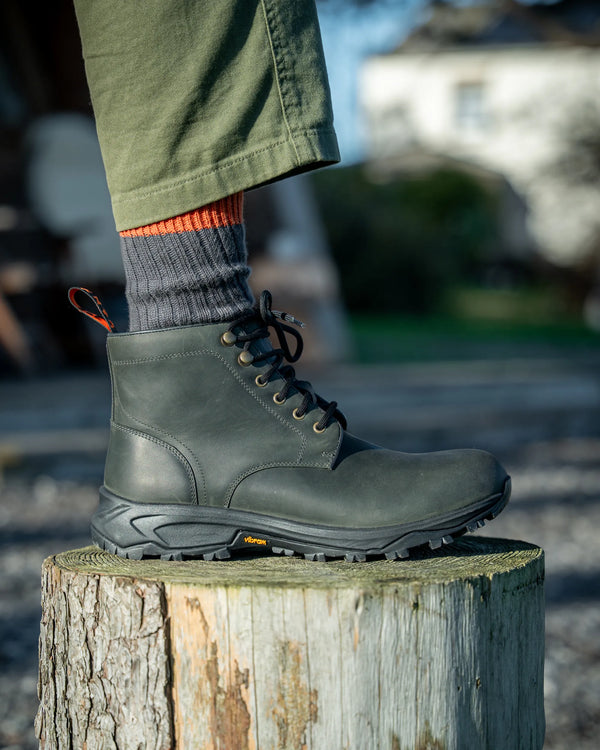 SLAIDBURN // ANTHRACITE