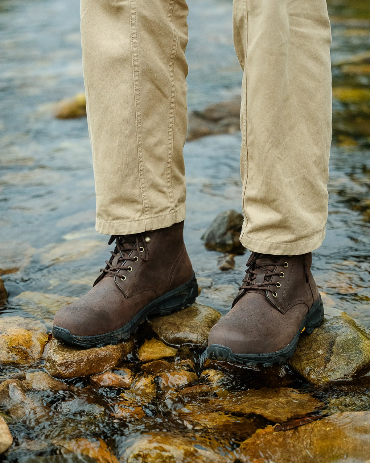 SLAIDBURN // BROWN DISTRESSED