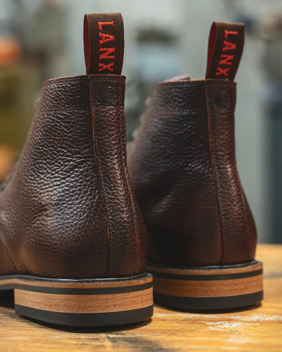 TASKER // COGNAC GRAINED