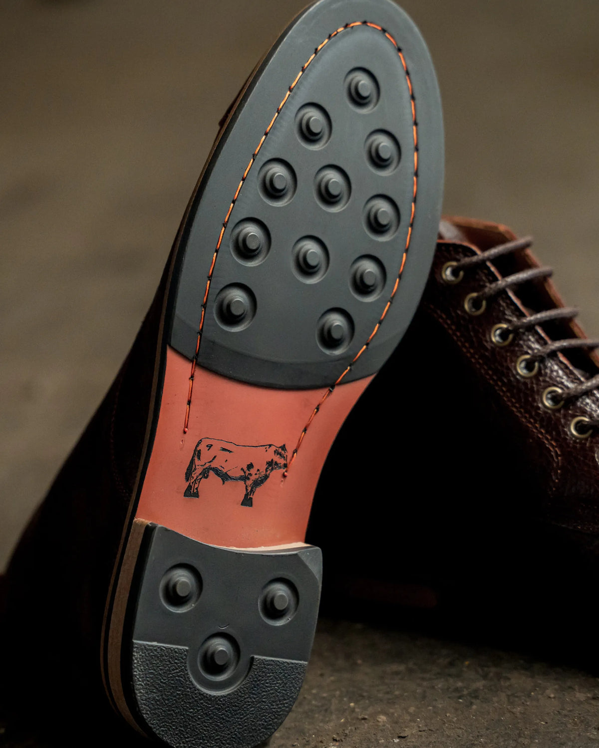 TASKER // COGNAC GRAINED
