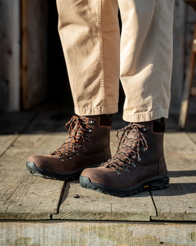 TWISTON // BROWN DISTRESSED