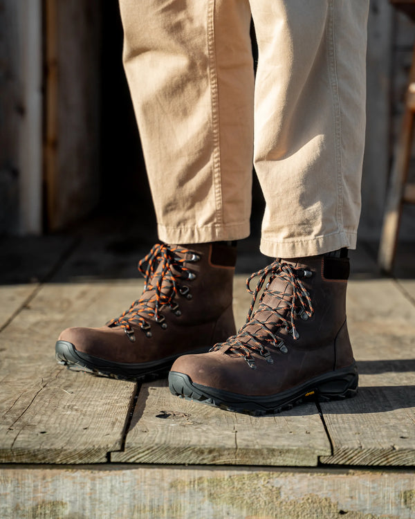 TWISTON // BROWN DISTRESSED