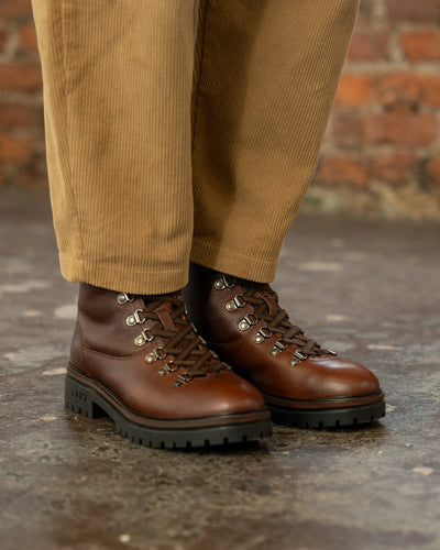 WHALLEY / CHESTNUT GRAINED