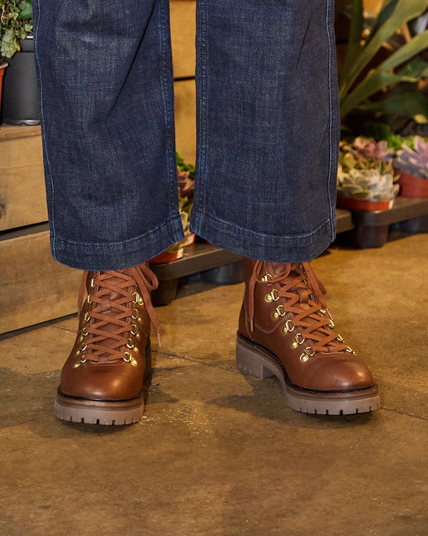 WHALLEY / CONKER DISTRESSED