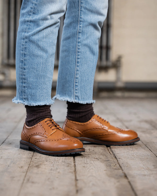 WHITEWELL / TAN