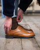 WHITEWELL / TAN