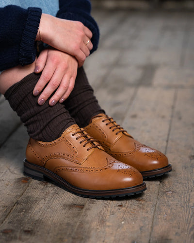 WHITEWELL / TAN